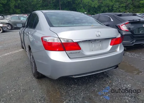 2013 Honda Accord Lx z USA, uszkodzony, nr VIN 1HGCR2F32DA108928